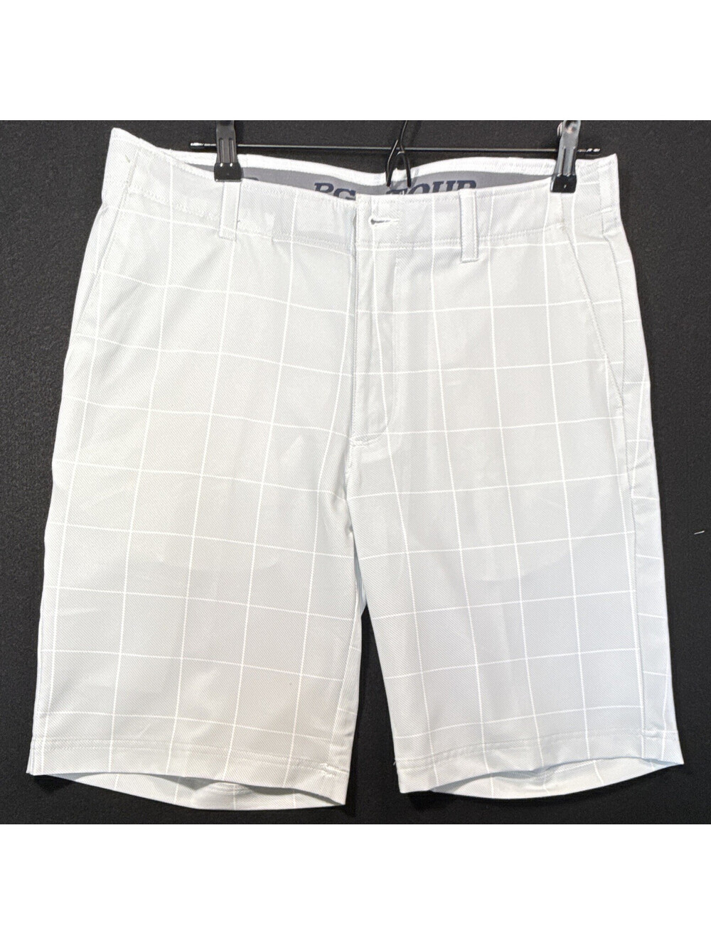 PGA TOUR Men's Golf Shorts White Plaid 34W 11" Inseam Flat Front Stretch